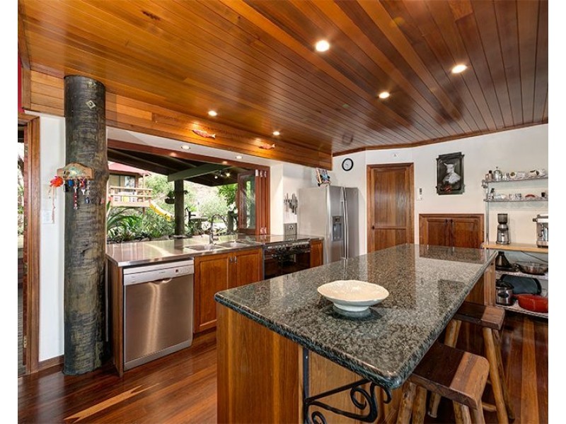 3 Sylvaterre Court, Samford Valley QLD 4520