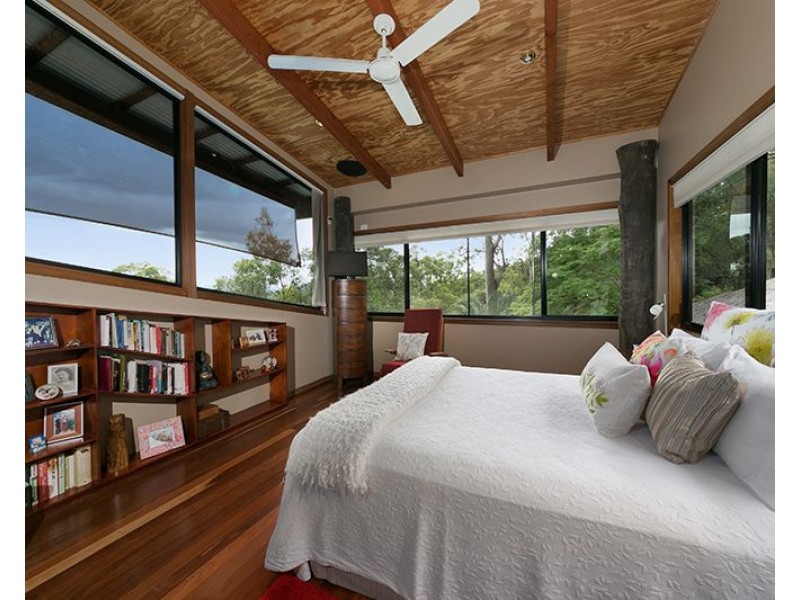 3 Sylvaterre Court, Samford Valley QLD 4520