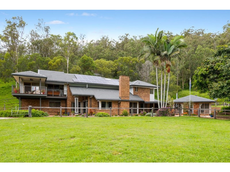 147 Betts Road, Camp Mountain QLD 4520