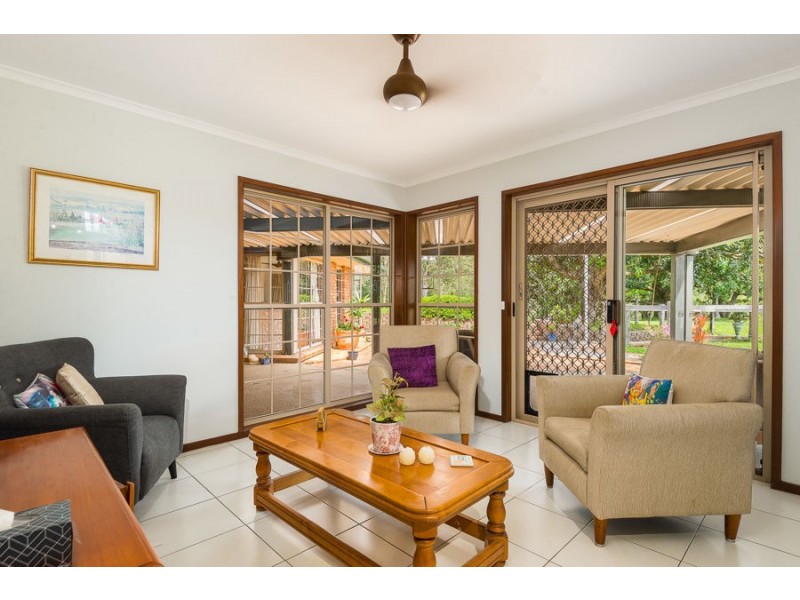 147 Betts Road, Camp Mountain QLD 4520