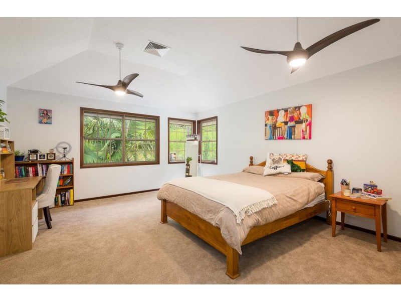 147 Betts Road, Camp Mountain QLD 4520