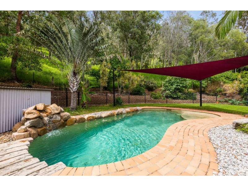 147 Betts Road, Camp Mountain QLD 4520