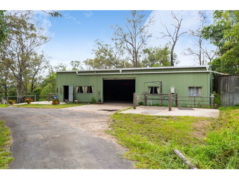 147 Betts Road, Camp Mountain QLD 4520