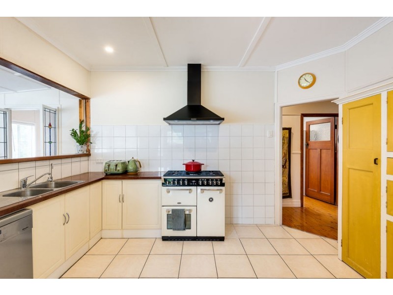 14 Progress Street, Samford Village QLD 4520