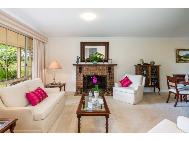 60 Burton Lane, Samford Valley QLD 4520