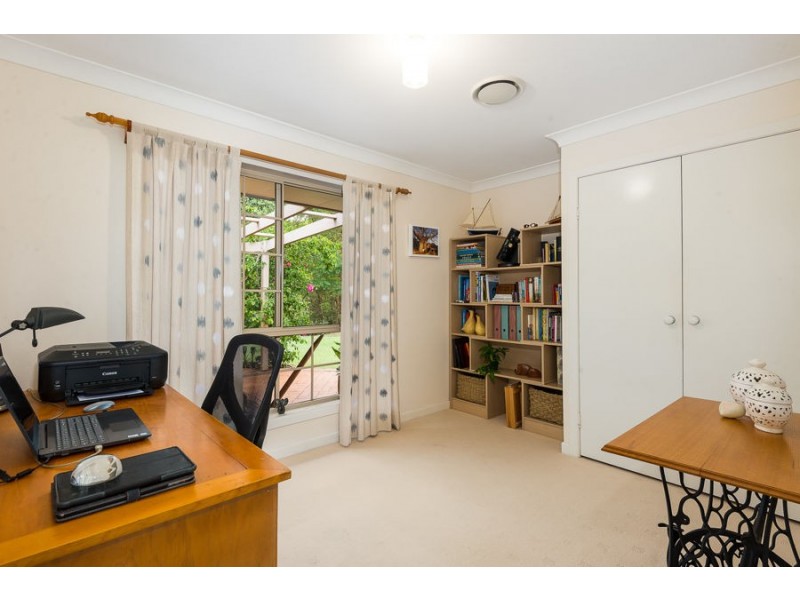 60 Burton Lane, Samford Valley QLD 4520