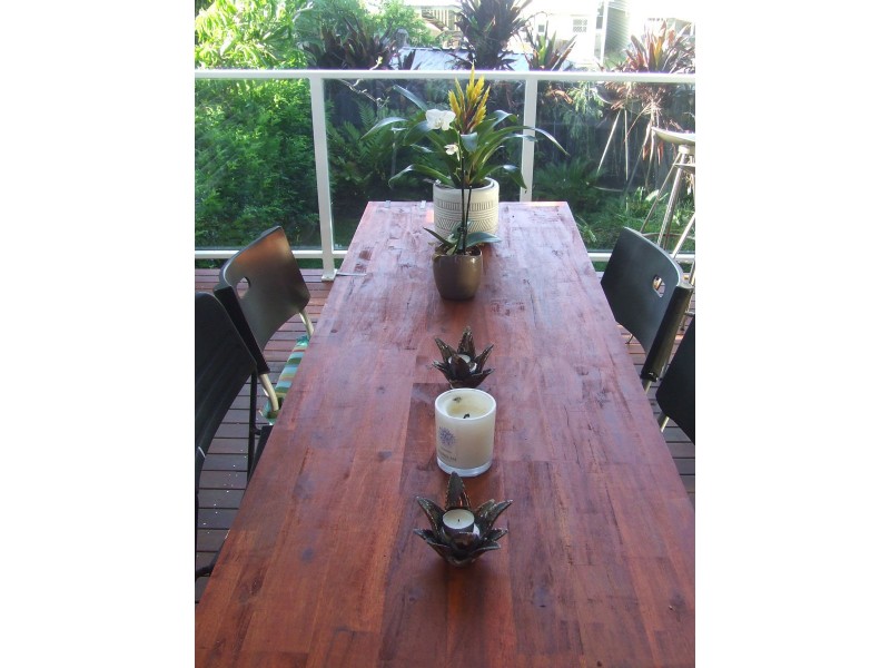 221 Rainbow Street, Sandgate QLD 4017