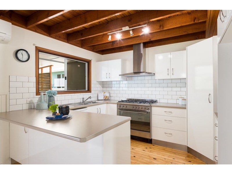 23 Progress Street, Samford Village QLD 4520