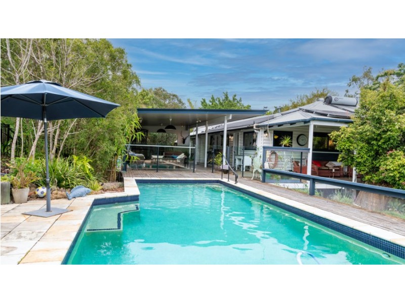 153 McLean Road South, Camp Mountain QLD 4520