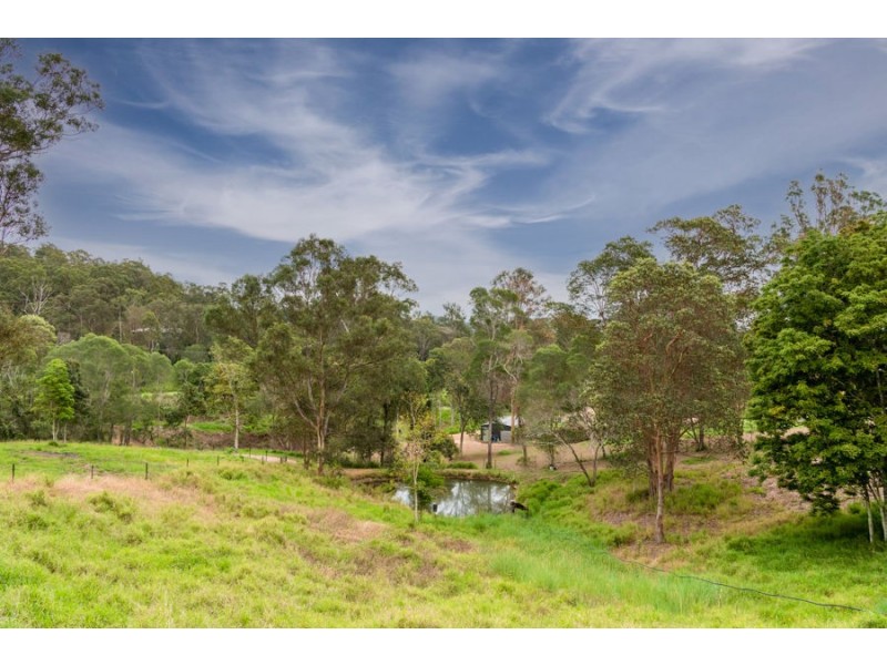 153 McLean Road South, Camp Mountain QLD 4520