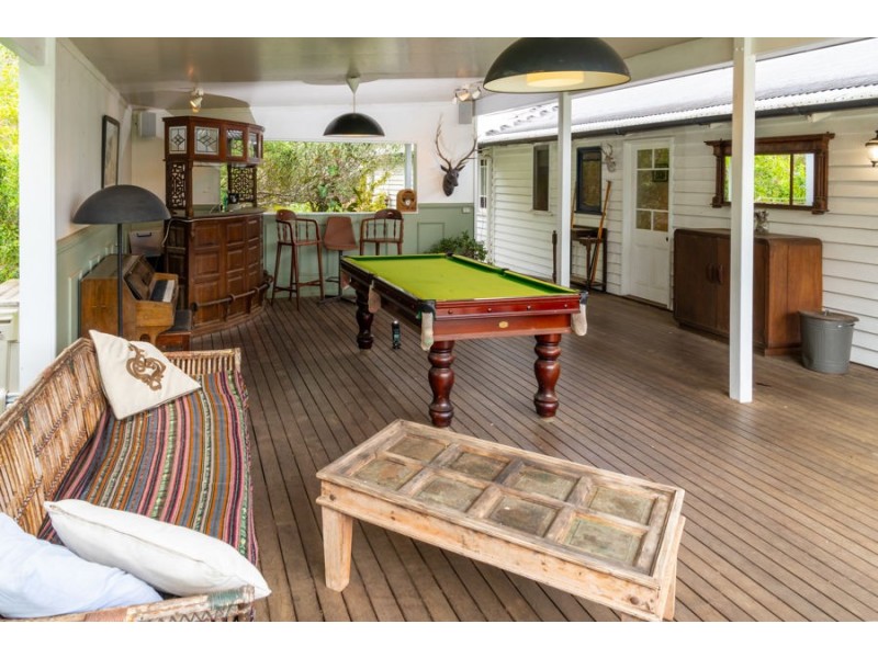 153 McLean Road South, Camp Mountain QLD 4520