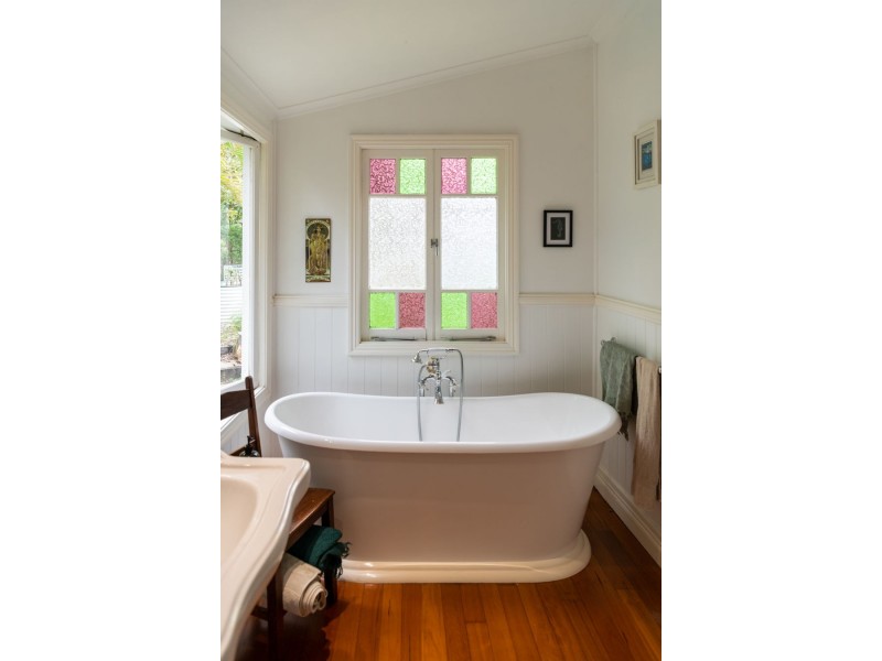 153 McLean Road South, Camp Mountain QLD 4520