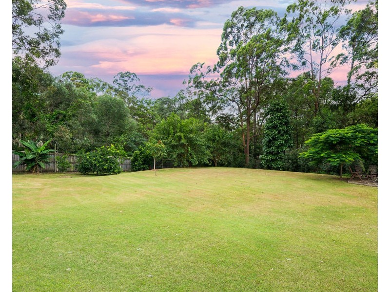 10 Birdsong Place, Bunya QLD 4055