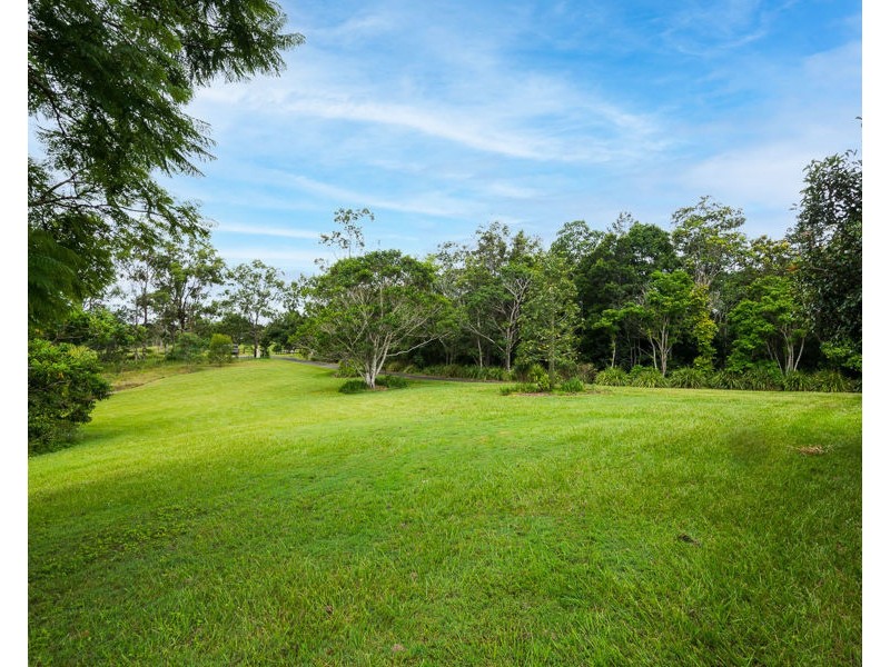 105 Smiths Road, Wights Mountain QLD 4520