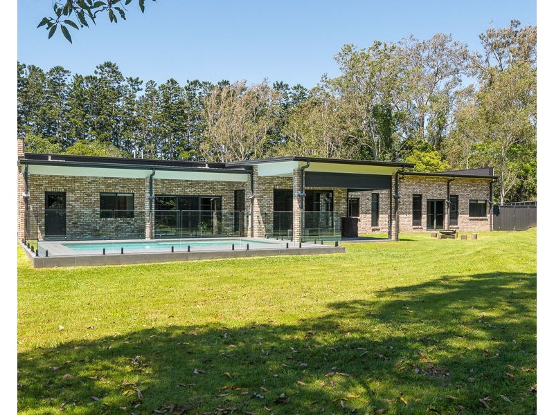 19 Rive Court, Wights Mountain QLD 4520