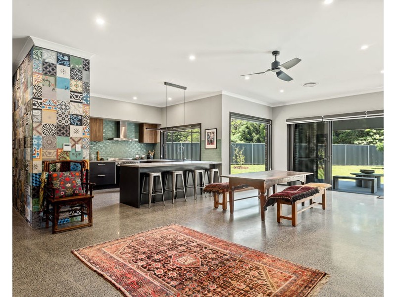 19 Rive Court, Wights Mountain QLD 4520