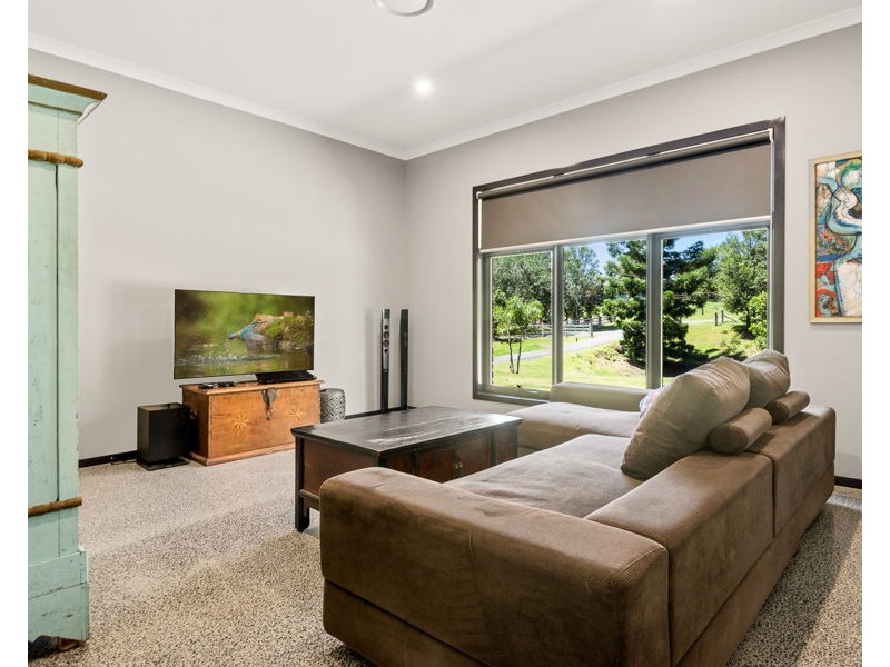 19 Rive Court, Wights Mountain QLD 4520