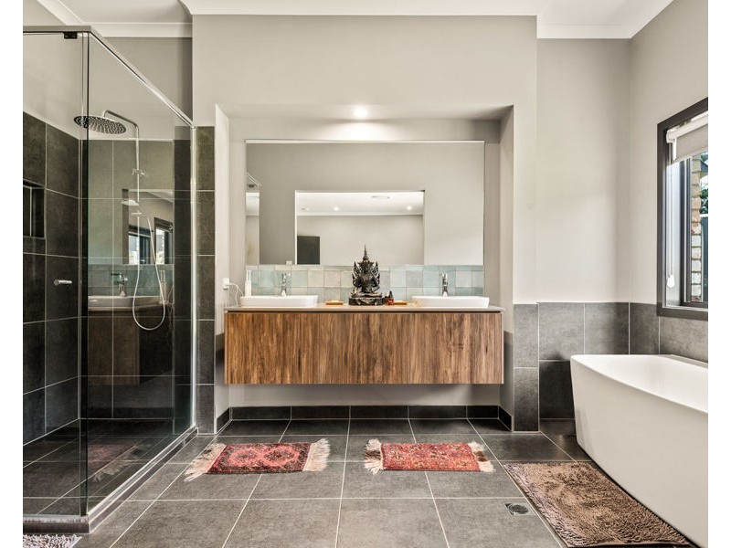 19 Rive Court, Wights Mountain QLD 4520