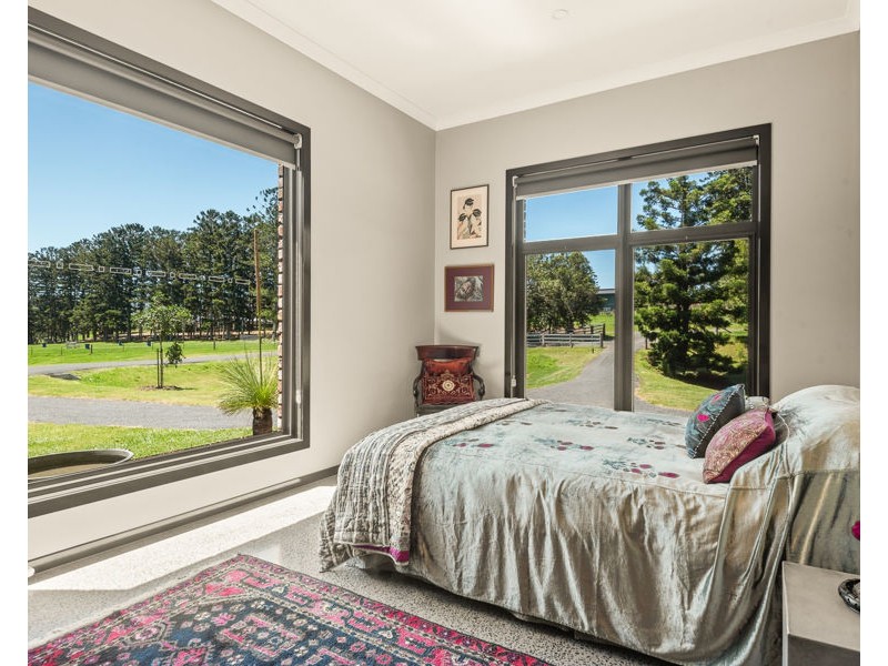 19 Rive Court, Wights Mountain QLD 4520