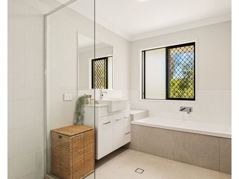 10 Bunya Road, Everton Hills QLD 4053