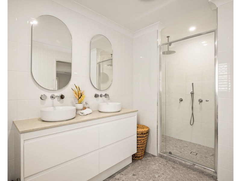 10 Bunya Road, Everton Hills QLD 4053