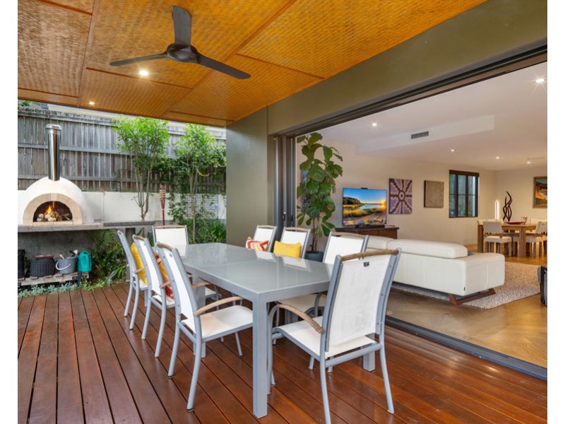 68 Chaprowe Road, The Gap QLD 4061