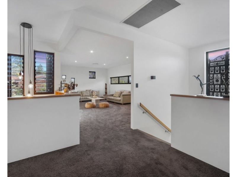 68 Chaprowe Road, The Gap QLD 4061