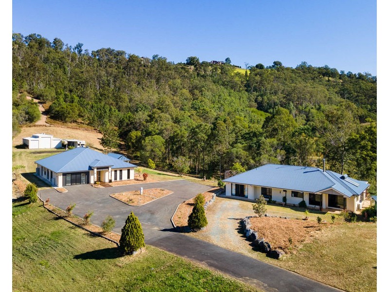 17 Wessling Close, Cashmere QLD 4500