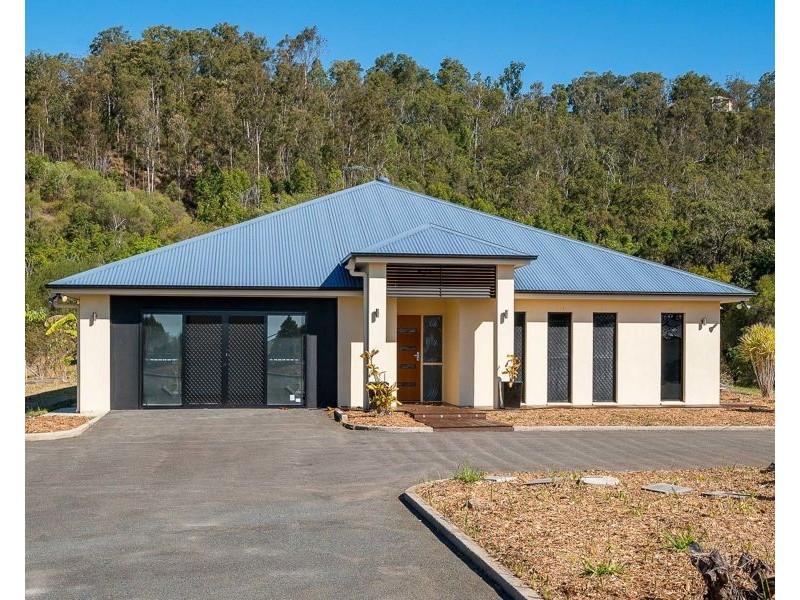17 Wessling Close, Cashmere QLD 4500