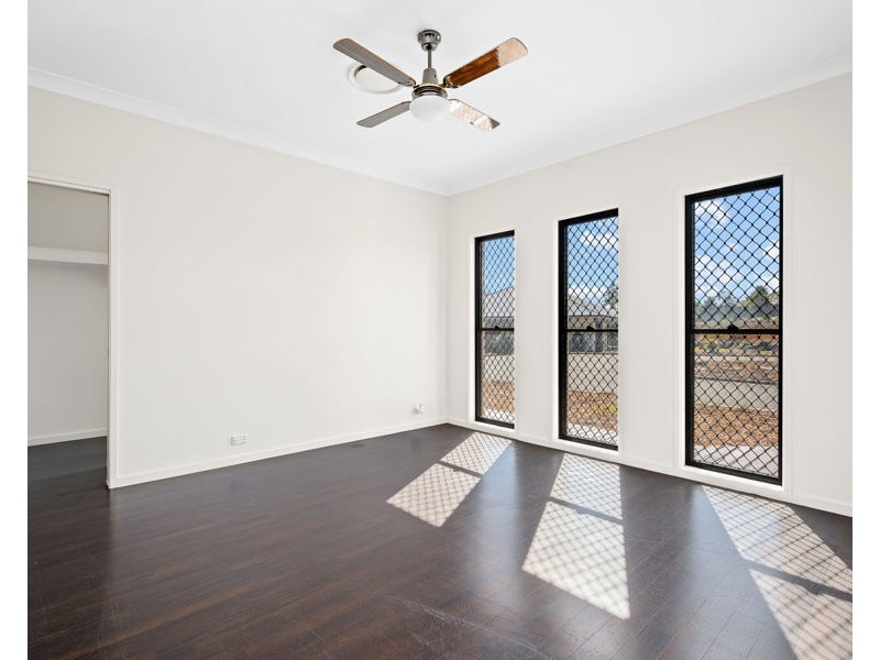 17 Wessling Close, Cashmere QLD 4500