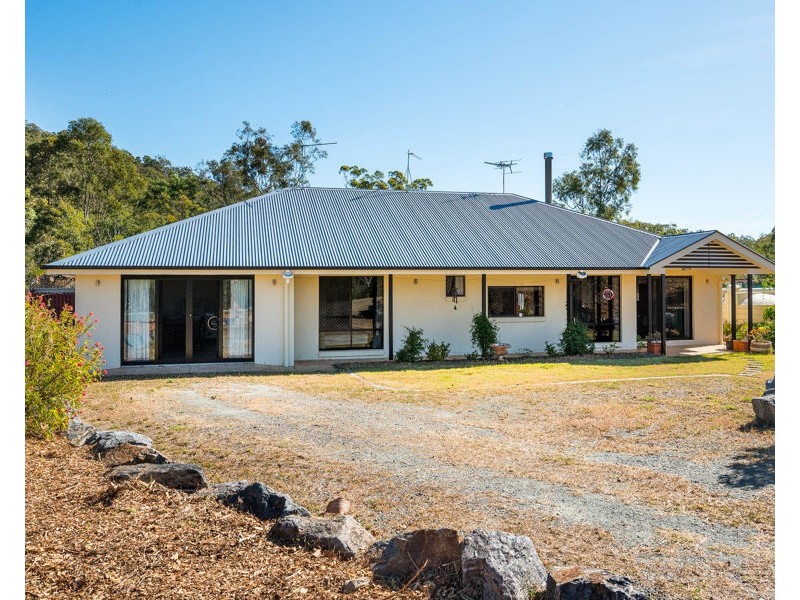 17 Wessling Close, Cashmere QLD 4500