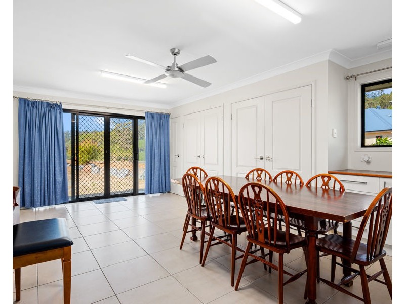 17 Wessling Close, Cashmere QLD 4500