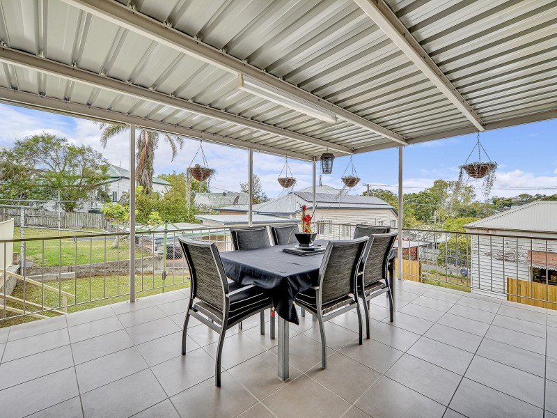 7 Laura Street, Highgate Hill QLD 4101