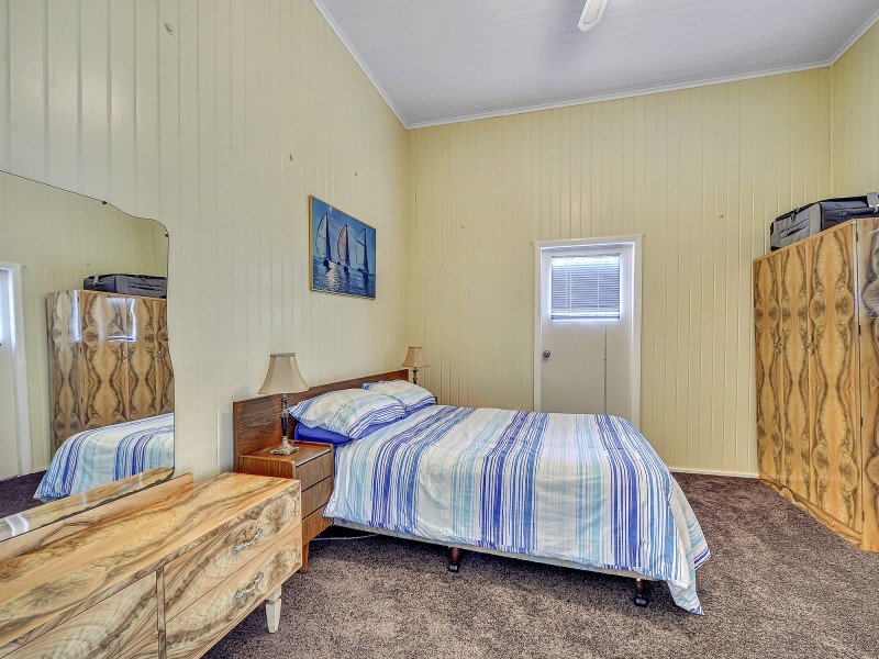 7 Laura Street, Highgate Hill QLD 4101