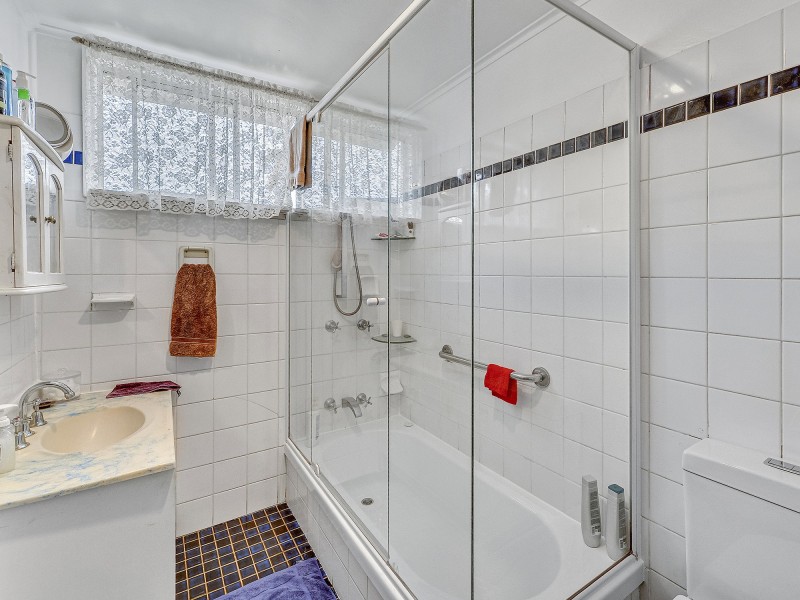 7 Laura Street, Highgate Hill QLD 4101