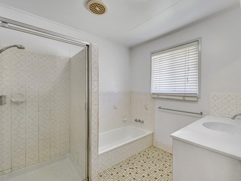 9 Wade Street, Wavell Heights QLD 4012