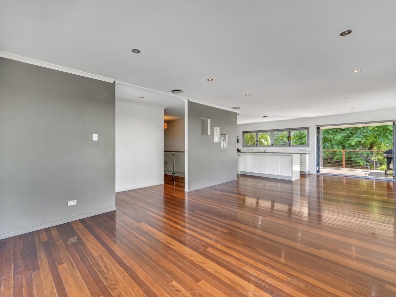 5 Belfort Street, Stafford Heights QLD 4053