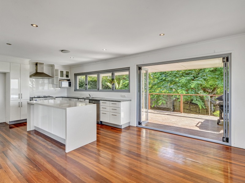 5 Belfort Street, Stafford Heights QLD 4053