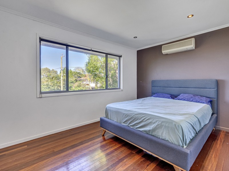 5 Belfort Street, Stafford Heights QLD 4053