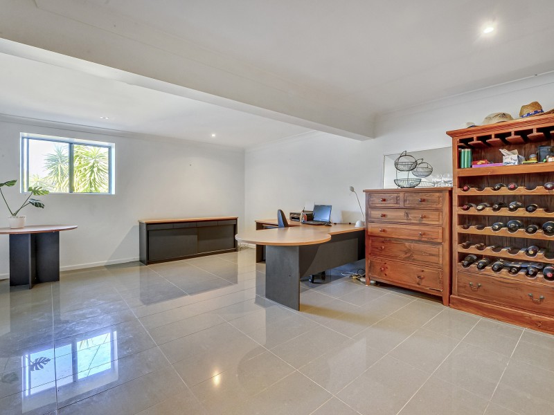 5 Belfort Street, Stafford Heights QLD 4053