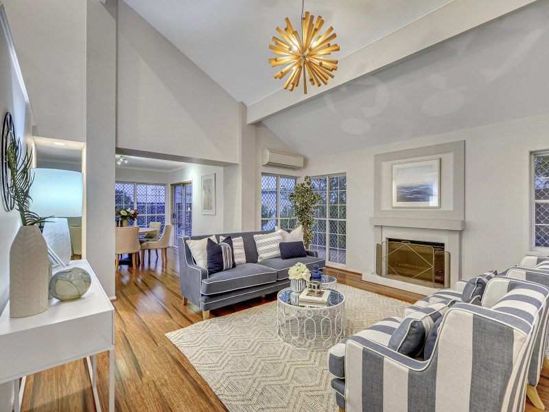 7 Meiers Road, Indooroopilly QLD 4068