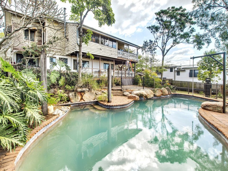 15 Clyde Road, Herston QLD 4006