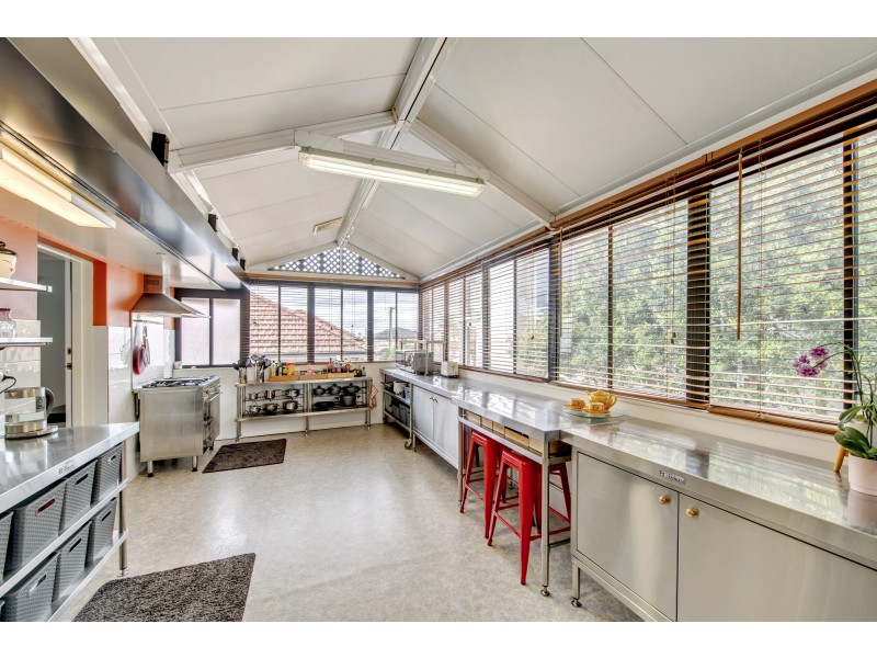 262 Shaw Road, Wavell Heights QLD 4012