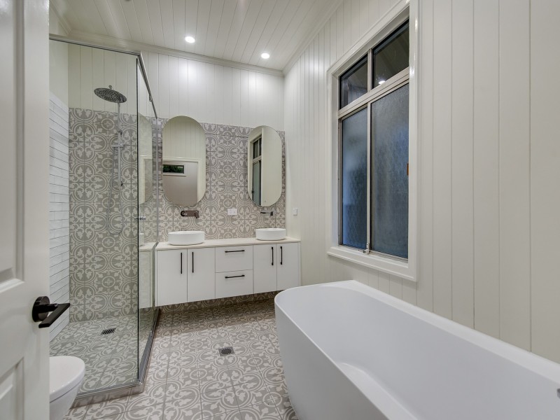 206 Brisbane Street, Bulimba QLD 4171