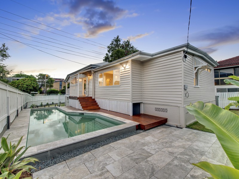 206 Brisbane Street, Bulimba QLD 4171