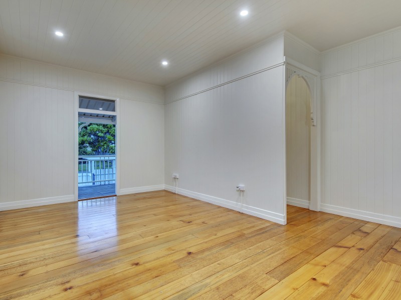 206 Brisbane Street, Bulimba QLD 4171