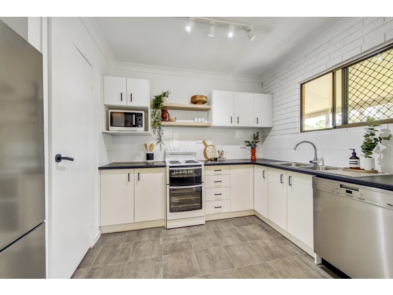 60 Ormonde Road, Yeronga QLD 4104