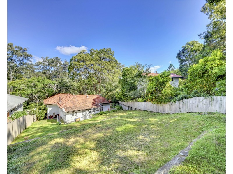 31 Iona Terrace, Taringa QLD 4068