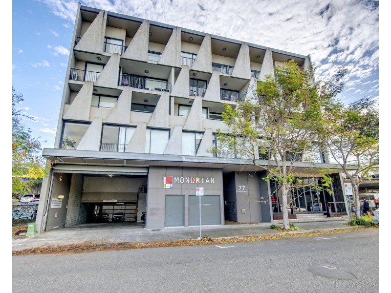 605/77 Jurgens Street, Woolloongabba QLD 4102
