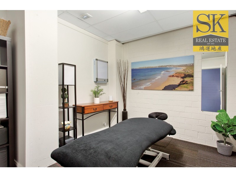 Shop 4/1-3 Sturdee Parade, Dee Why NSW 2099